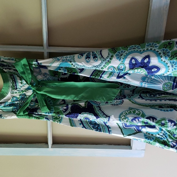 Sleeveless dress - Picture 5 of 6